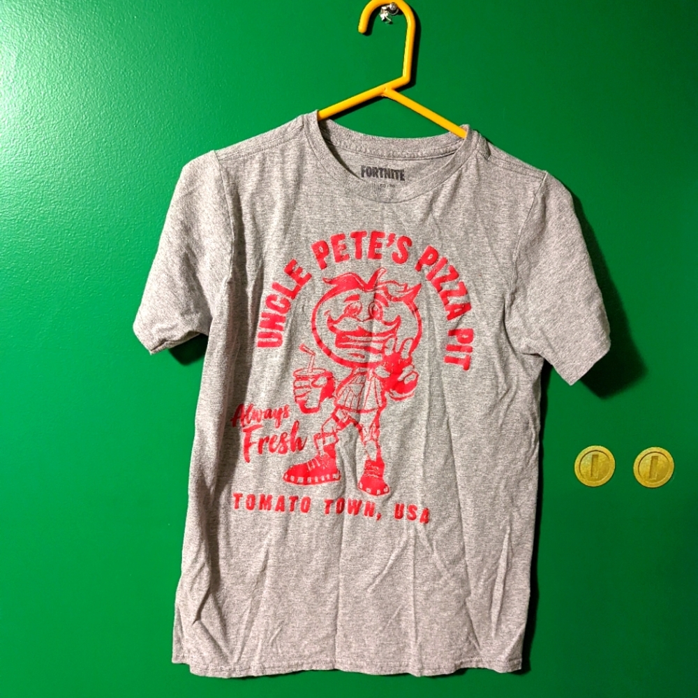 Graphic Fortnite tee shirt